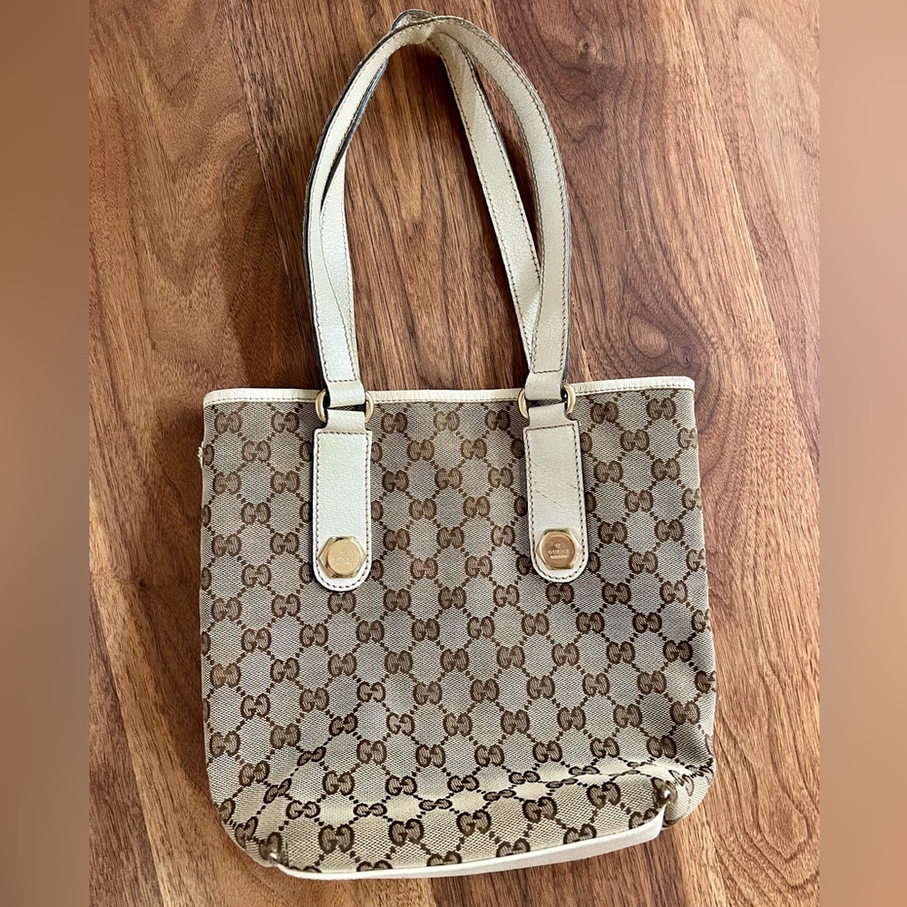 Gucci Beige/Brown GG Canvas Handbag - Picture 1 of 7